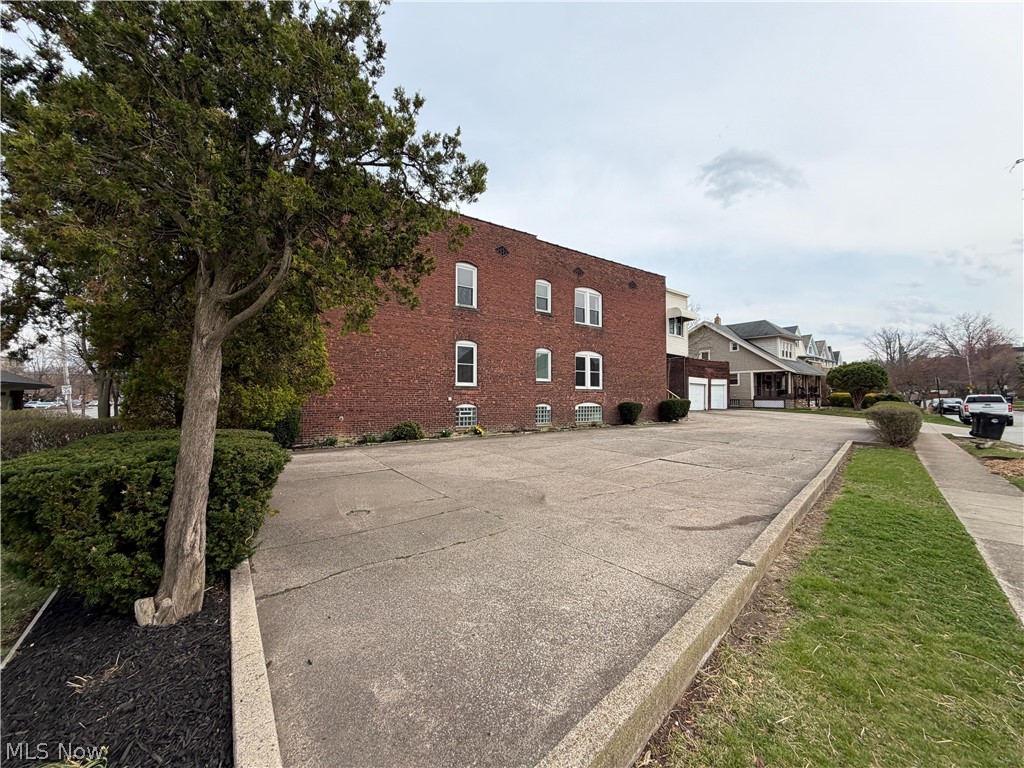 11431 Clifton Boulevard Cleveland OH 44102