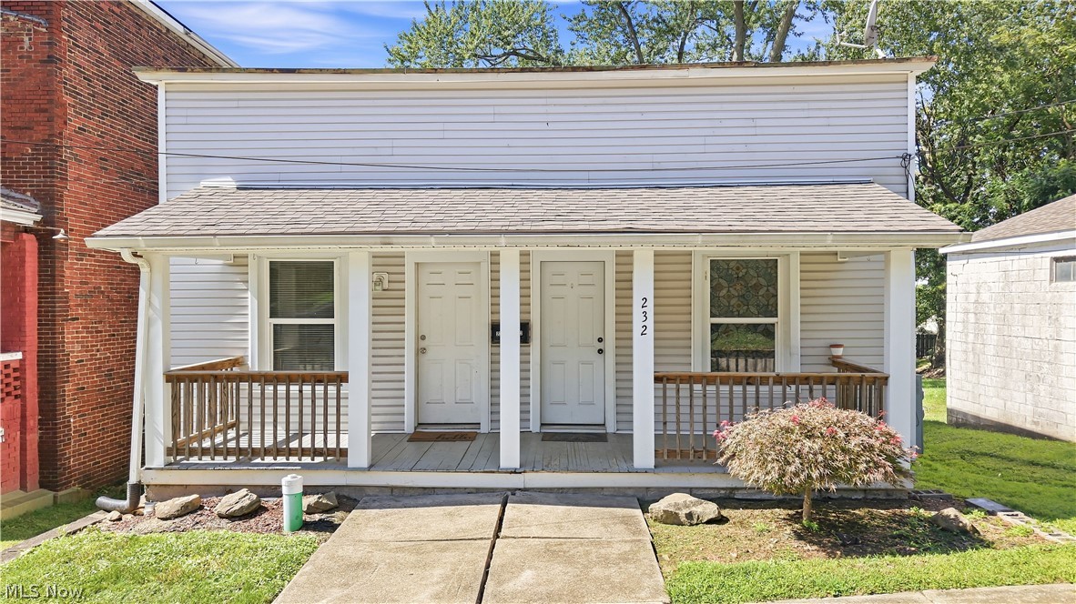 232-236 Dearborn Street SE Girard OH 44420