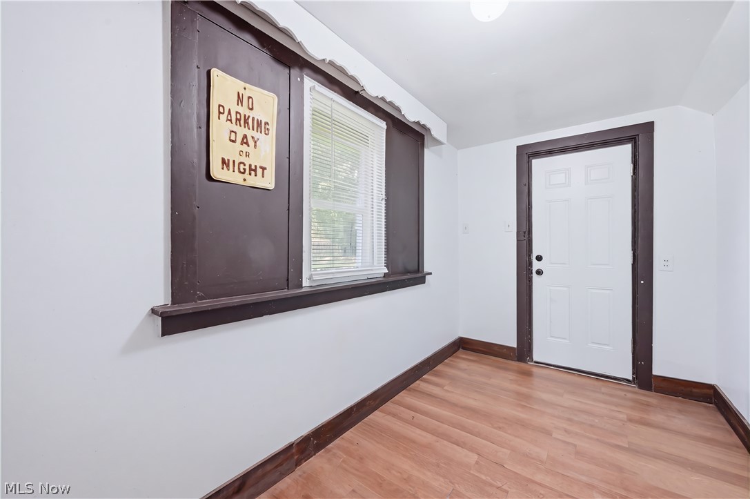 232-236 Dearborn Street SE Girard OH 44420
