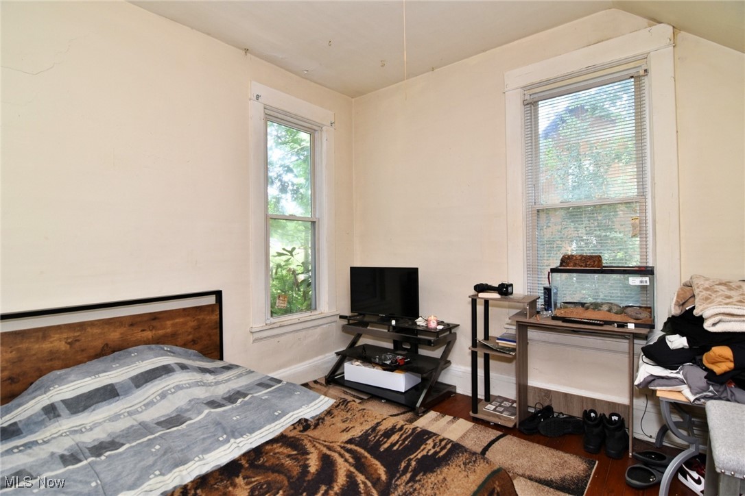 106 Logan Street Bedford OH 44146