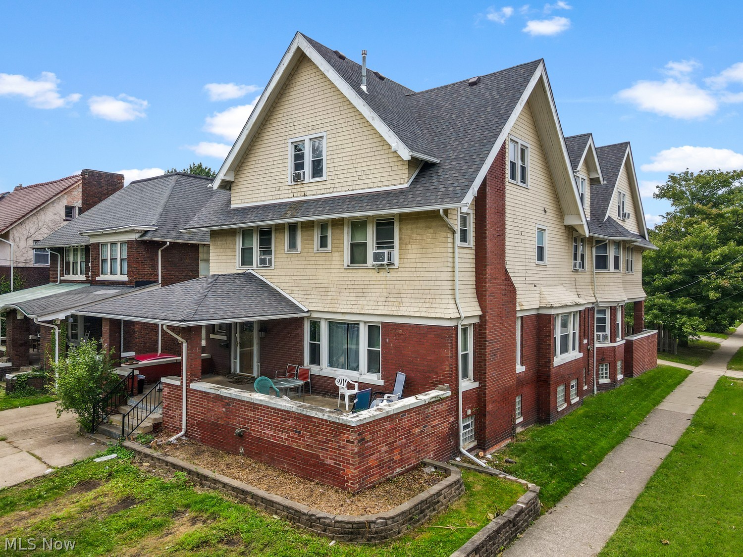 1510 E 115th Street Cleveland OH 44106
