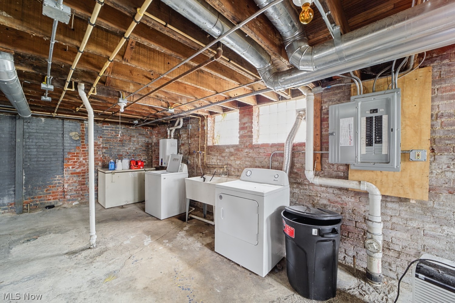 1510 E 115th Street Cleveland OH 44106