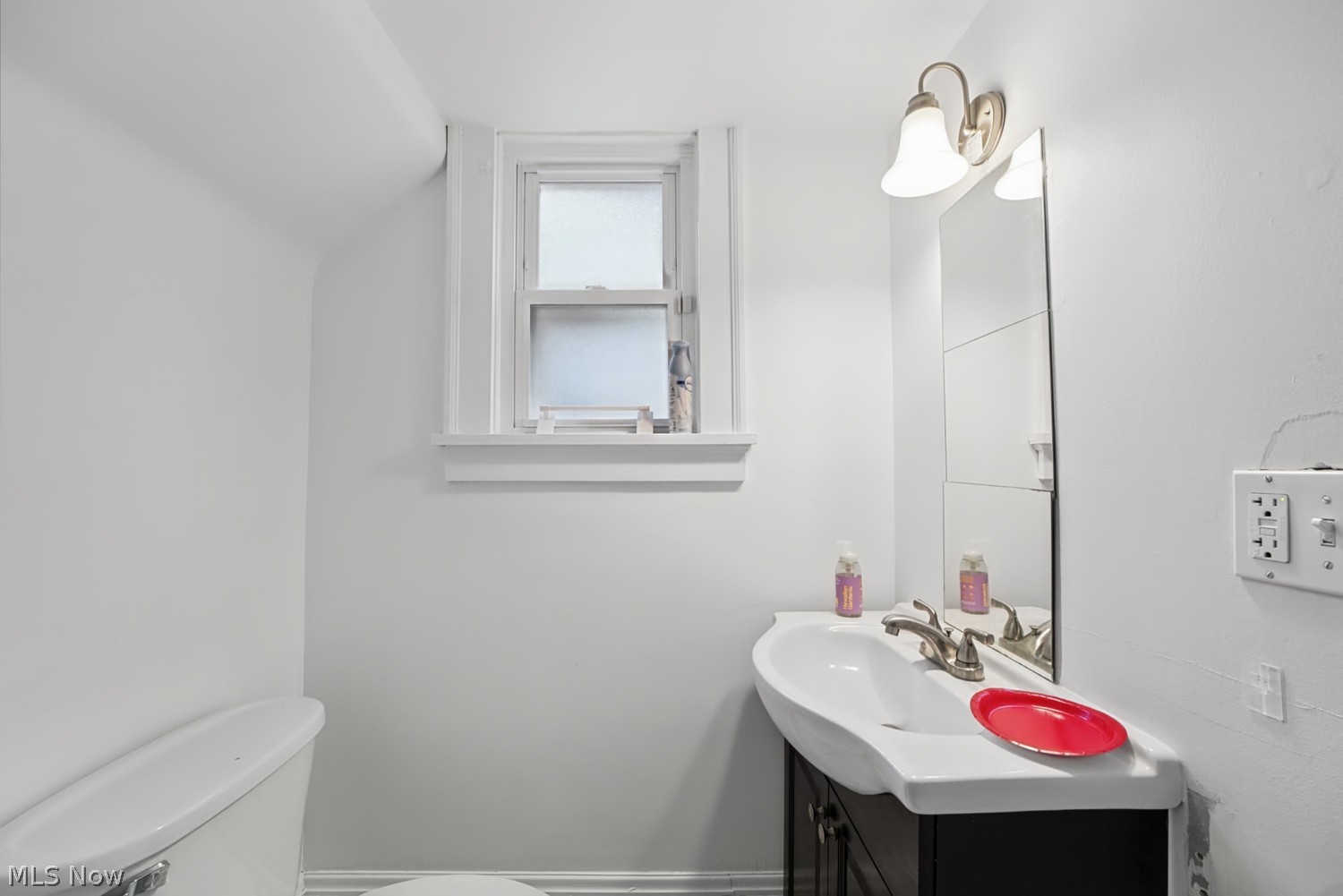 1510 E 115th Street Cleveland OH 44106