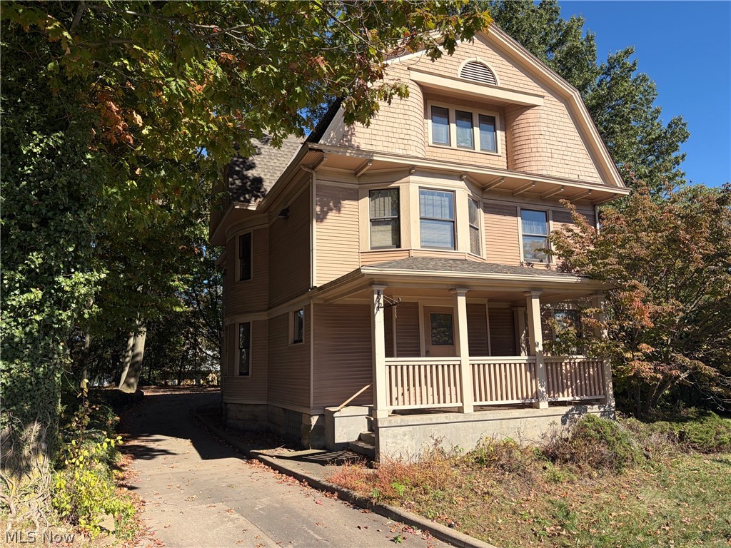 631 W Exchange Street Akron OH 44302