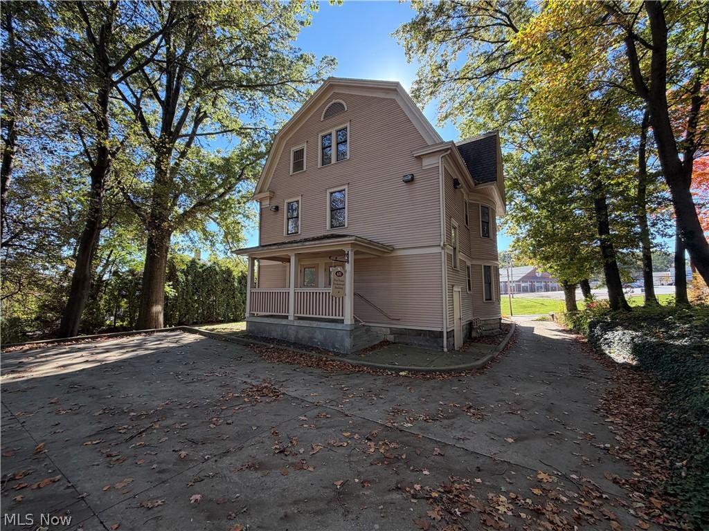 631 W Exchange Street Akron OH 44302