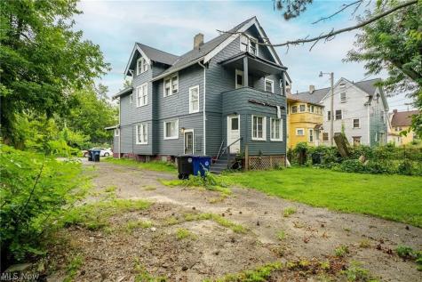 4246 E 133rd Street Cleveland OH 44105