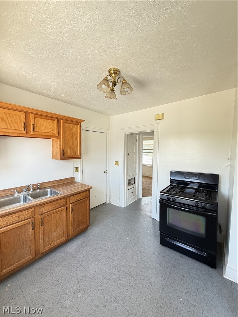 4857 E 84th Street Garfield Heights OH 44125