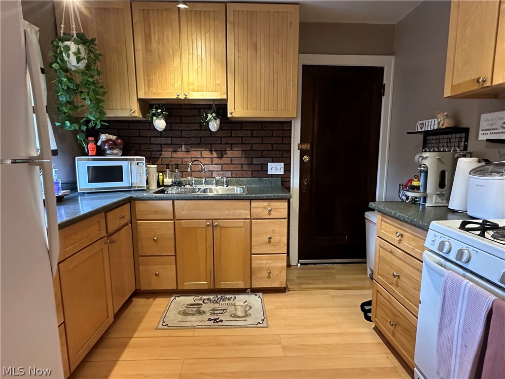 3857 W 137th Street Cleveland OH 44111