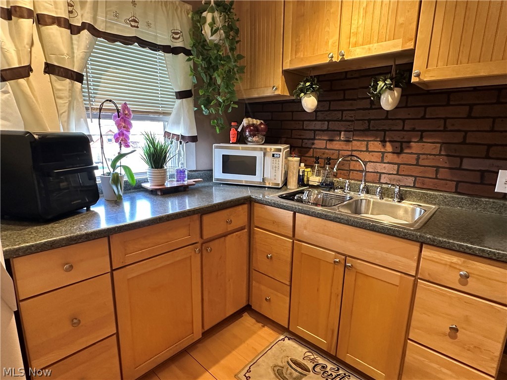 3857 W 137th Street Cleveland OH 44111