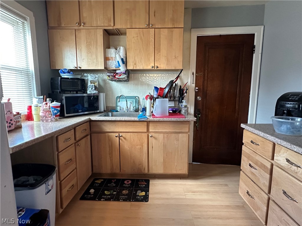 3857 W 137th Street Cleveland OH 44111