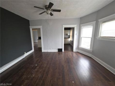 10117 Somerset Avenue Cleveland OH 44108