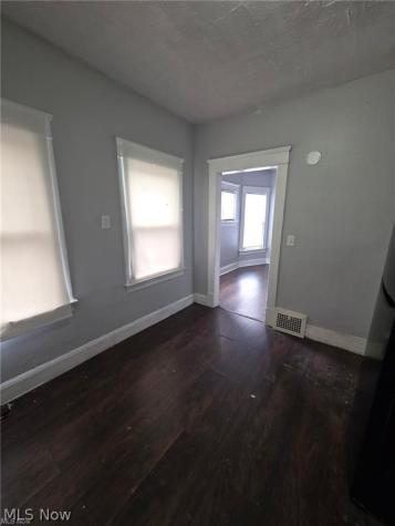 10117 Somerset Avenue Cleveland OH 44108