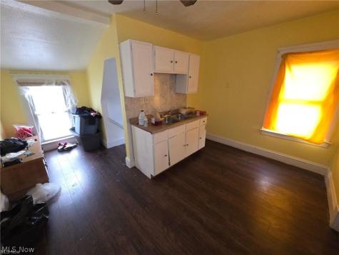10117 Somerset Avenue Cleveland OH 44108
