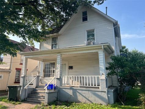 2404 9th Street SW Canton OH 44710