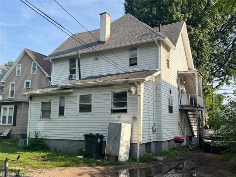 2404 9th Street SW Canton OH 44710