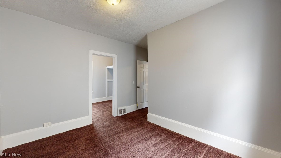 3332 Walton Avenue Cleveland OH 44113