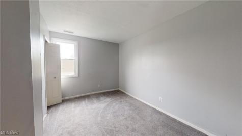 3332 Walton Avenue Cleveland OH 44113