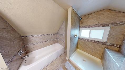 3332 Walton Avenue Cleveland OH 44113