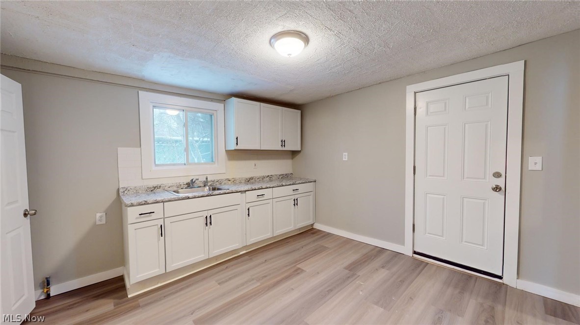 3332 Walton Avenue Cleveland OH 44113