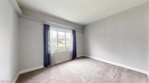 3332 Walton Avenue Cleveland OH 44113