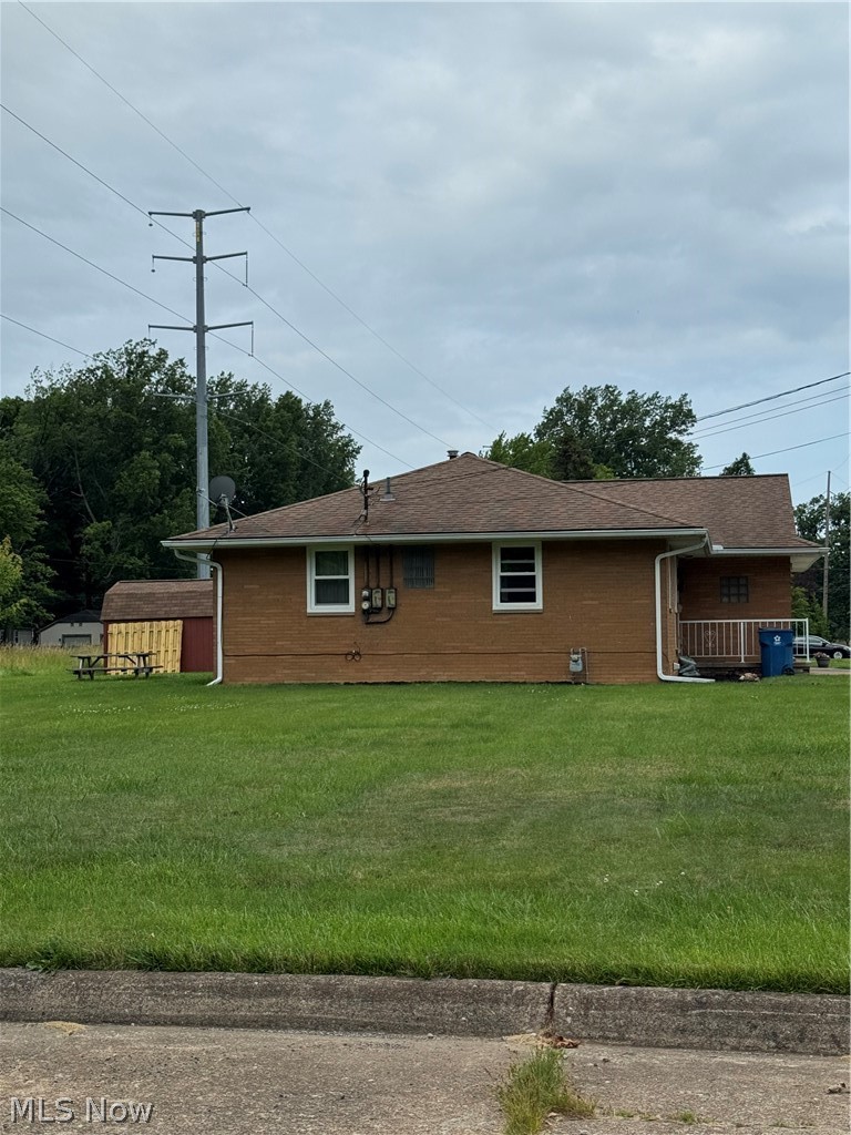 605 W 36th Street Lorain OH 44052