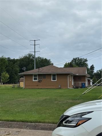 605 W 36th Street Lorain OH 44052