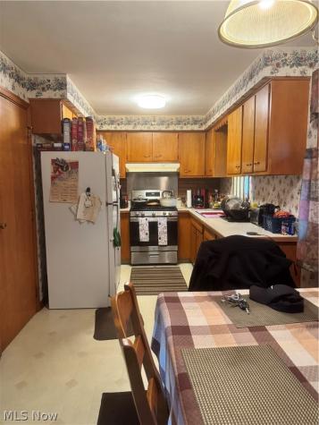 605 W 36th Street Lorain OH 44052