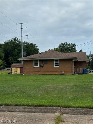 605 W 36th Street Lorain OH 44052