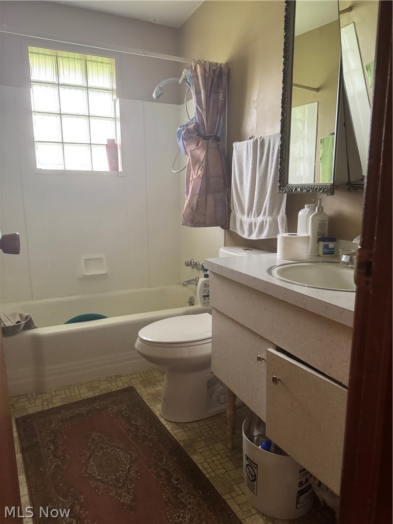 605 W 36th Street Lorain OH 44052