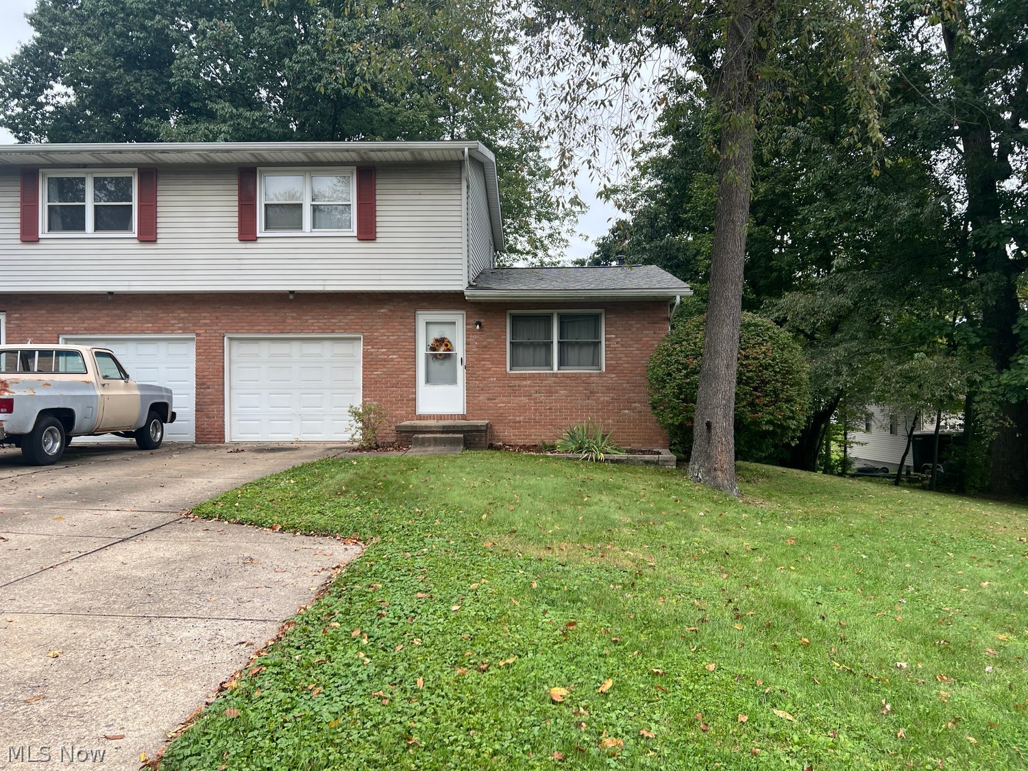 1907 SW Carnwise Street SW Canton OH 44706
