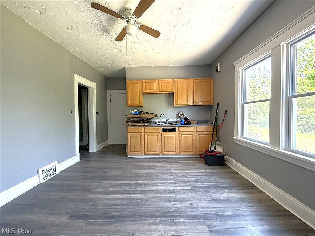 10514 Lamontier Avenue Cleveland OH 44104