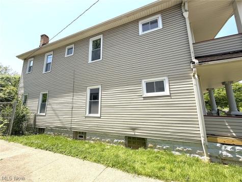 10514 Lamontier Avenue Cleveland OH 44104