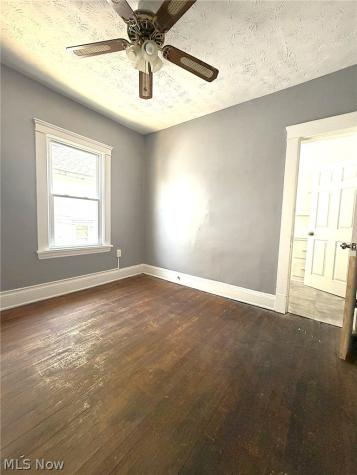 10514 Lamontier Avenue Cleveland OH 44104