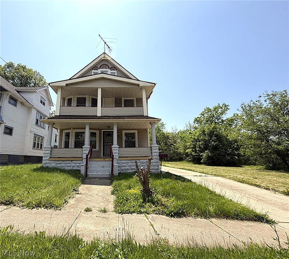 10514 Lamontier Avenue Cleveland OH 44104