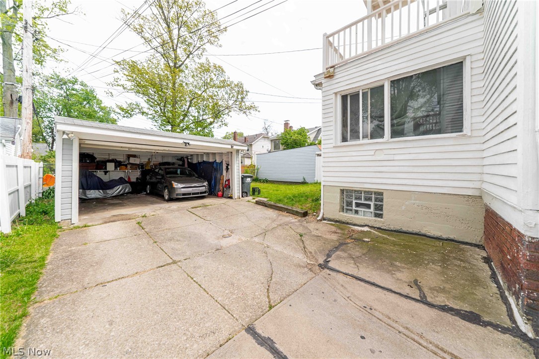 1267-1269 Jackson Avenue Lakewood OH 44107