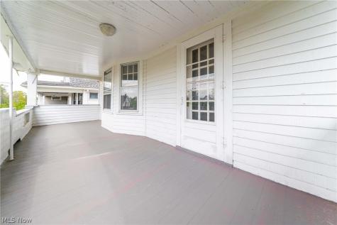 1267-1269 Jackson Avenue Lakewood OH 44107