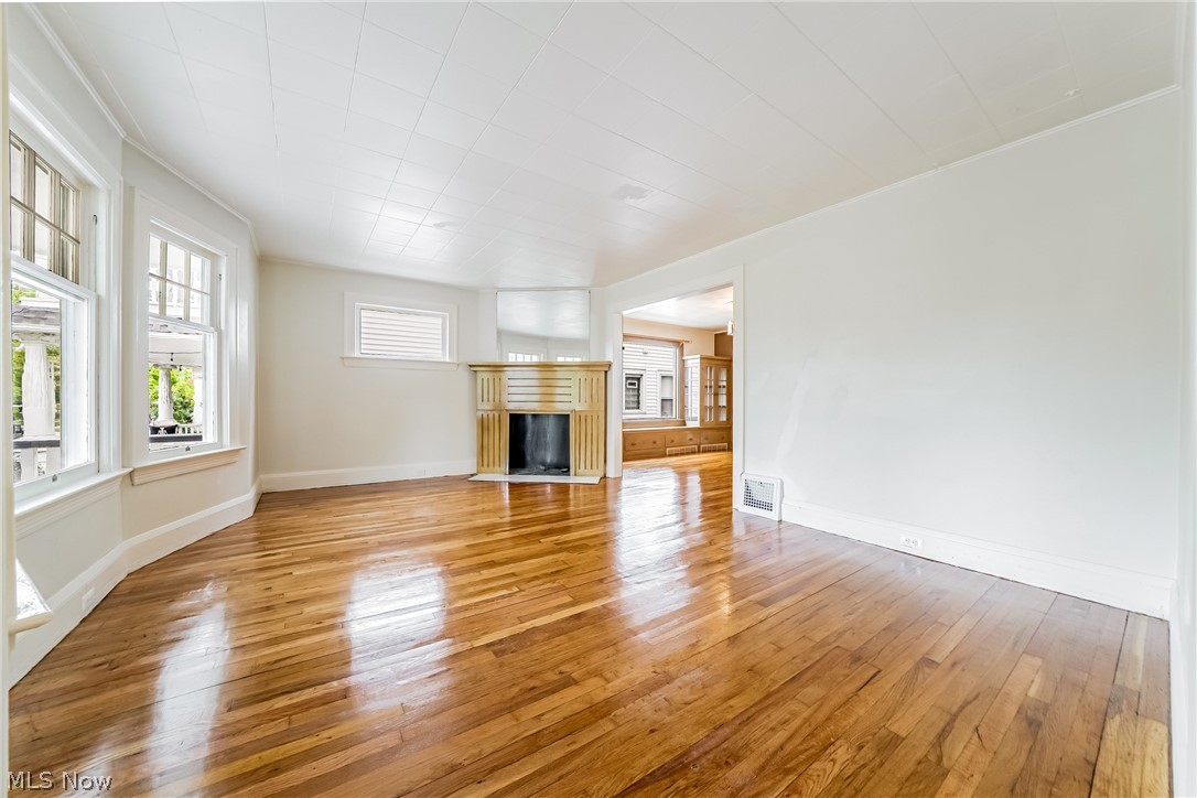 1267-1269 Jackson Avenue Lakewood OH 44107