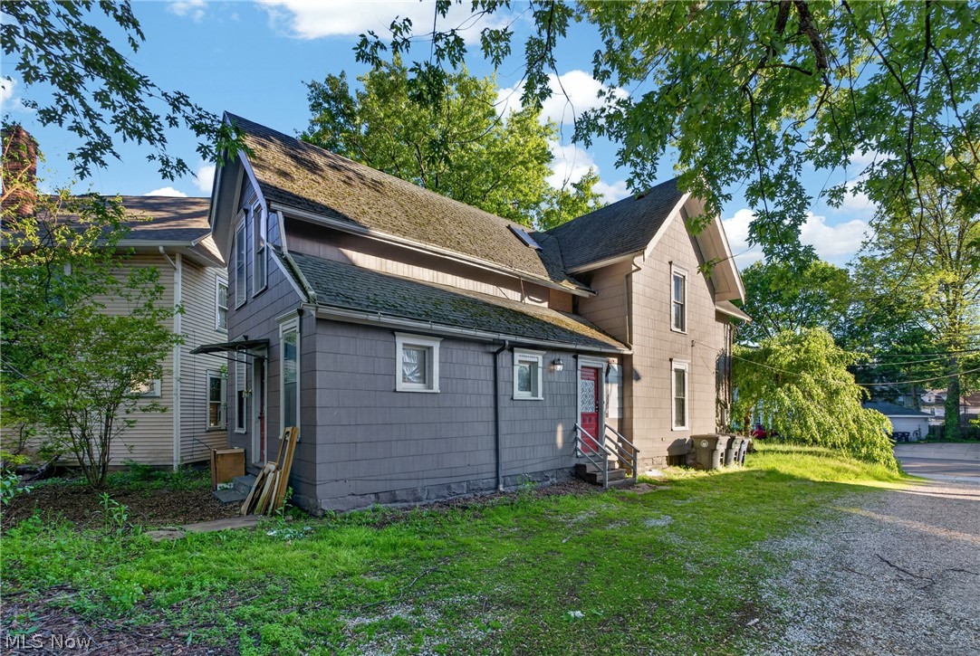 973 W Exchange Street Akron OH 44302