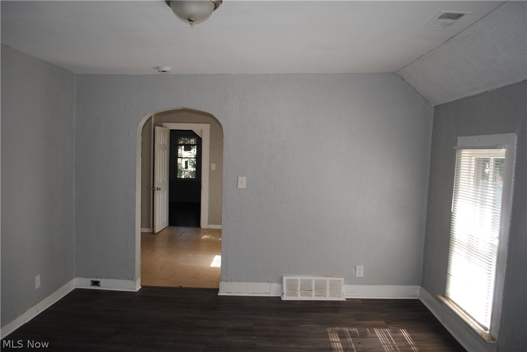 3791 W 38th Street Cleveland OH 44109