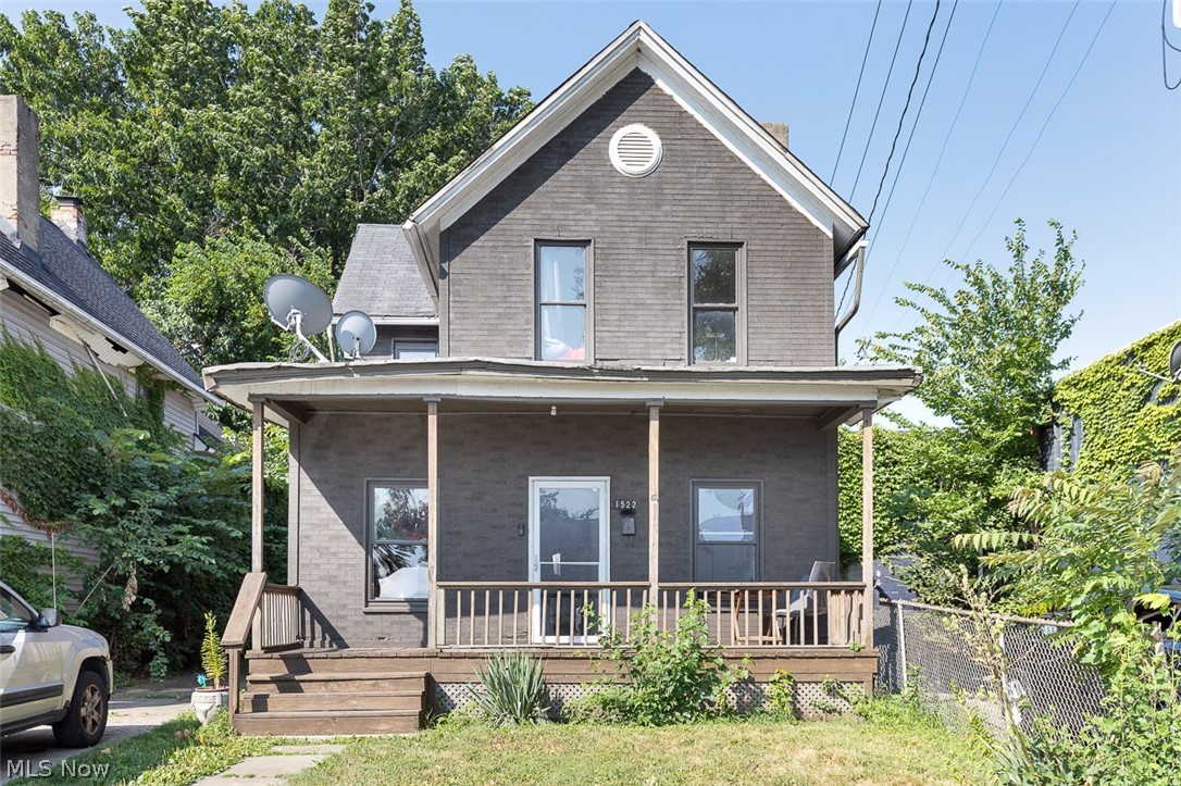 1522 E 47th Street Cleveland OH 44103