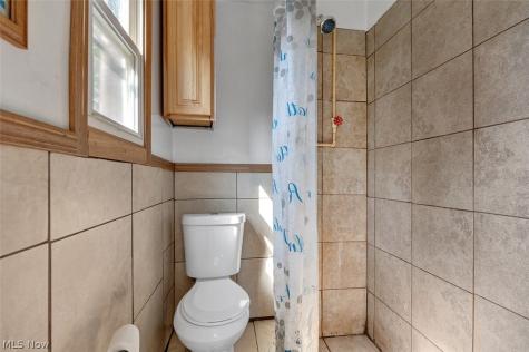 1522 E 47th Street Cleveland OH 44103
