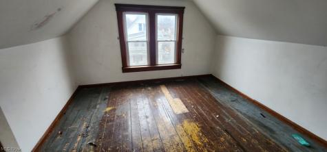 3868 W 19 Cleveland OH 44109