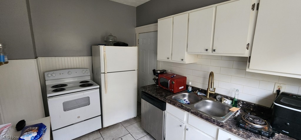 3868 W 19 Cleveland OH 44109