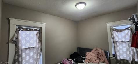 3868 W 19 Cleveland OH 44109