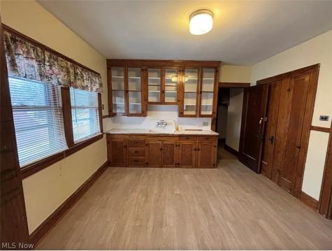 12722 Holborn Avenue Cleveland OH 44105
