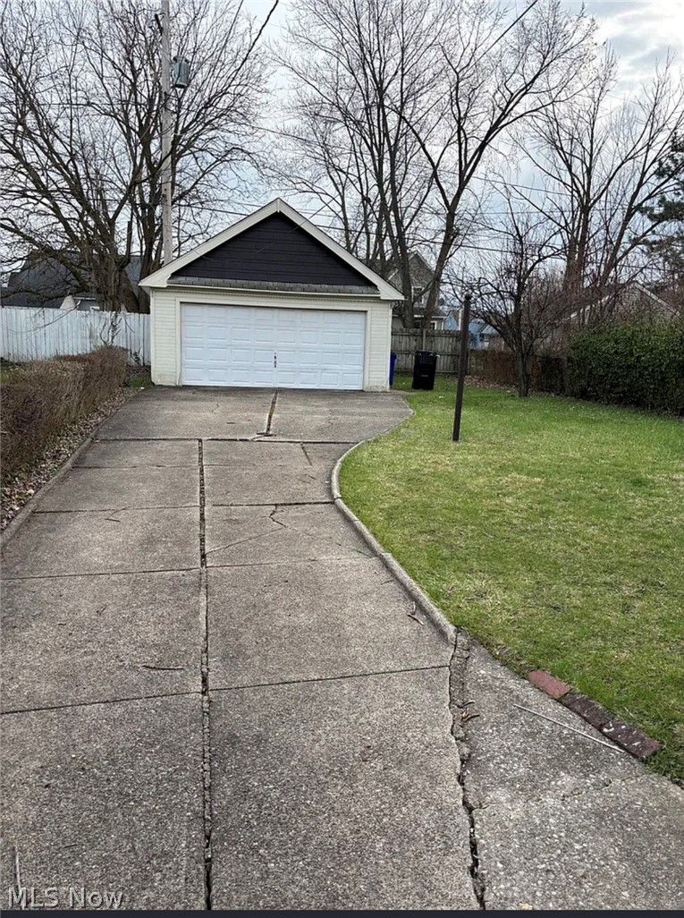 12722 Holborn Avenue Cleveland OH 44105