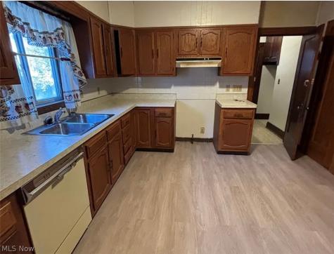 12722 Holborn Avenue Cleveland OH 44105