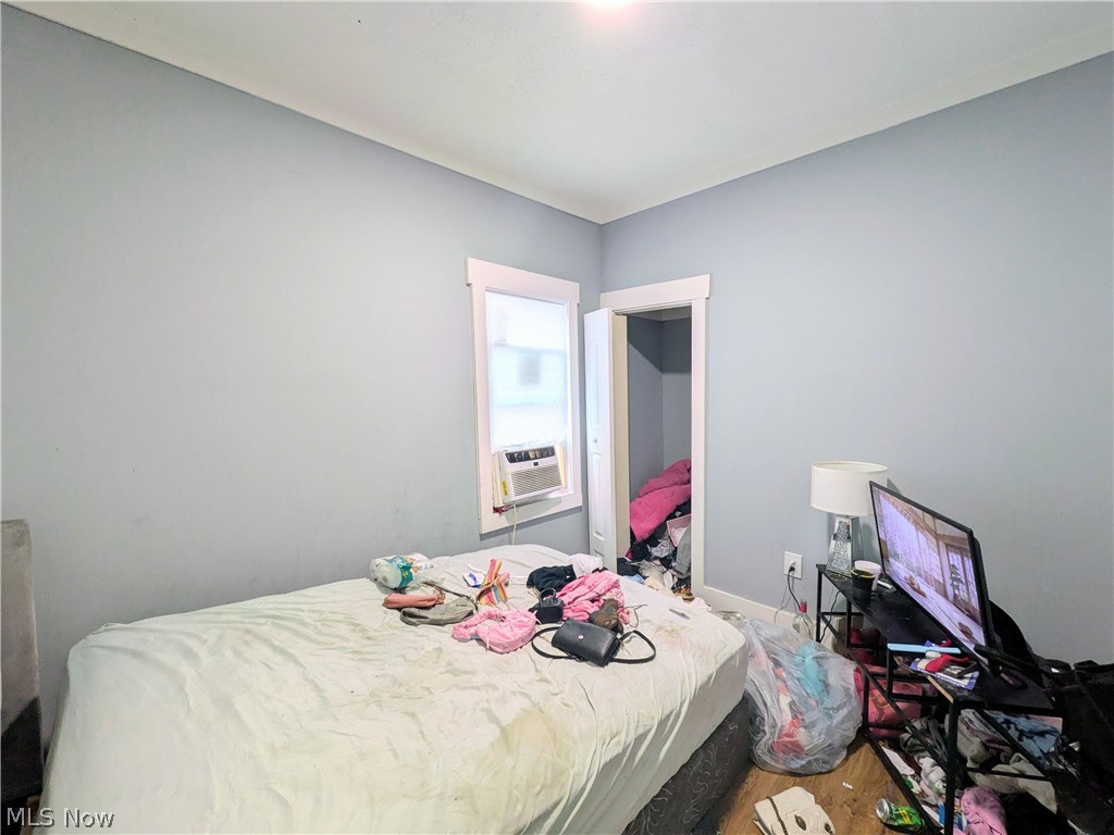2217 W 104th Street Cleveland OH 44102