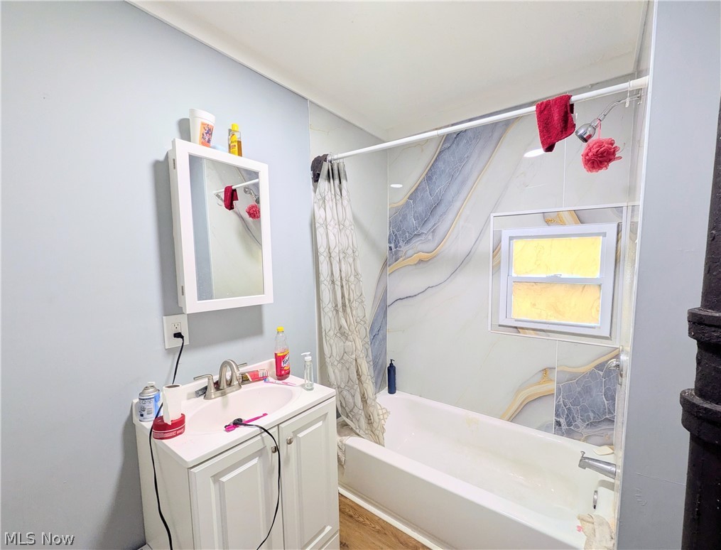 2217 W 104th Street Cleveland OH 44102