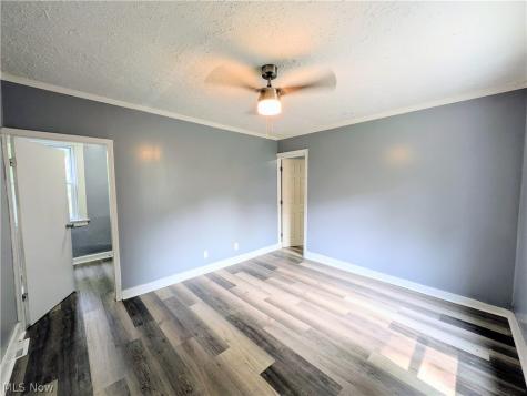2217 W 104th Street Cleveland OH 44102